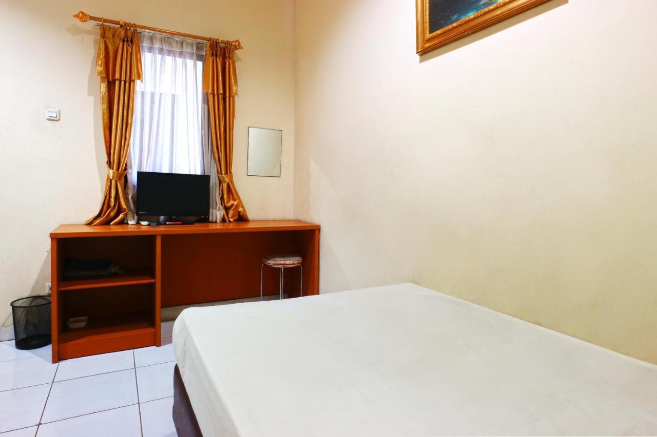 Sabrina Guest House Jakarta Eksteriør billede