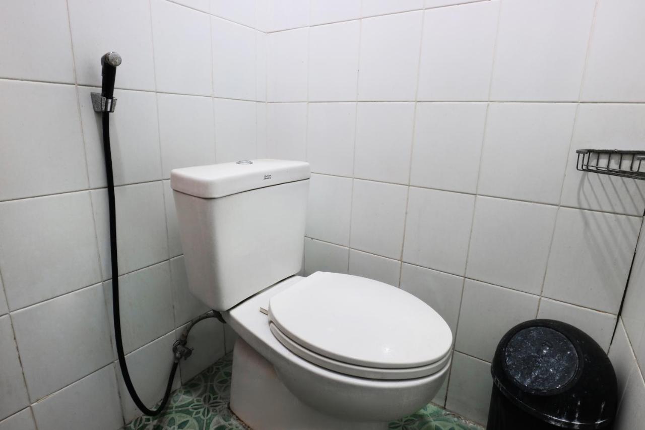 Sabrina Guest House Jakarta Eksteriør billede